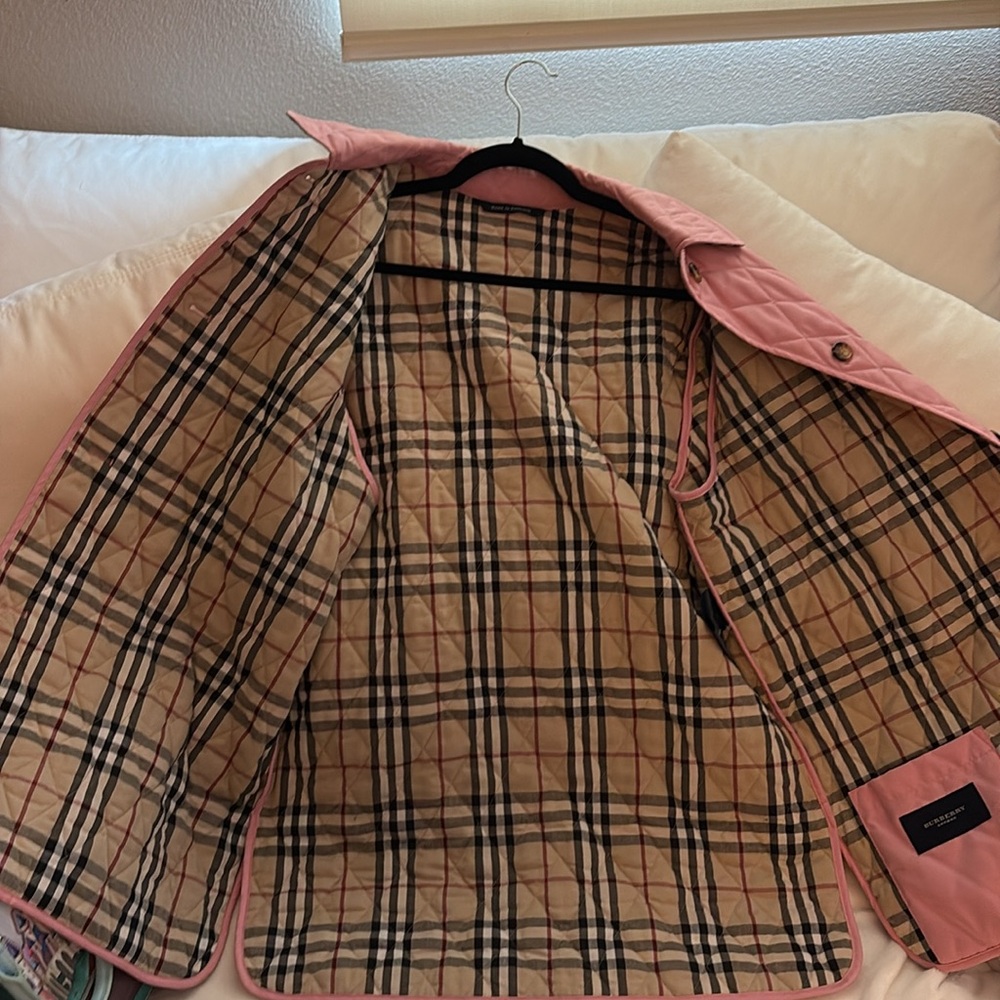 Burberry Pink Quilted Jacket Nova Check Lining Women’s Large - Picture 9 of 9